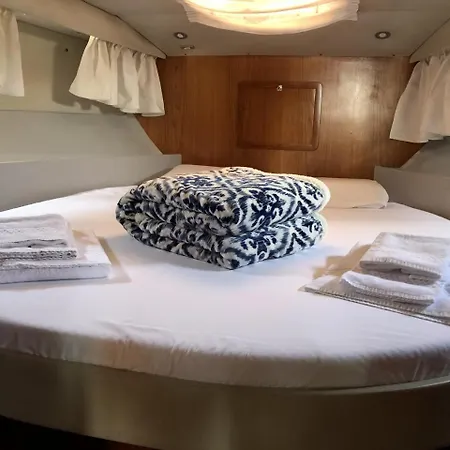 Yacht *