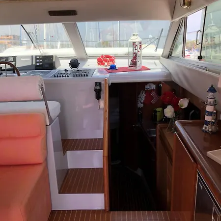 Yacht *